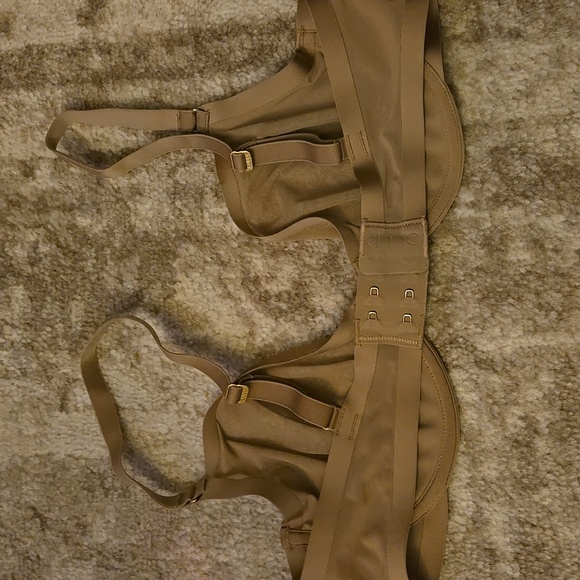 CUUP Tan Bra - Picture 2 of 3